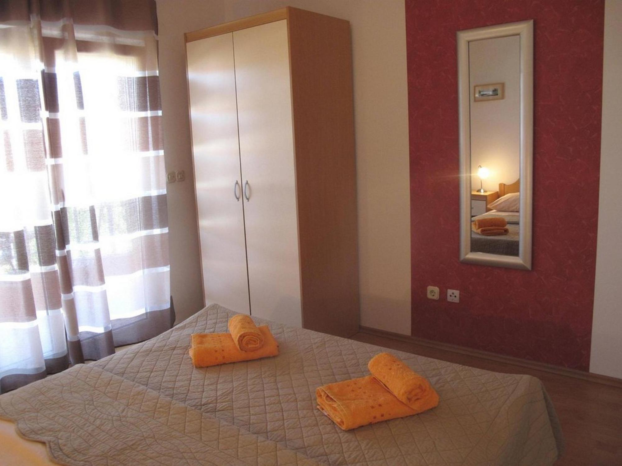Apartments Mia Stari Grad  Habitación foto