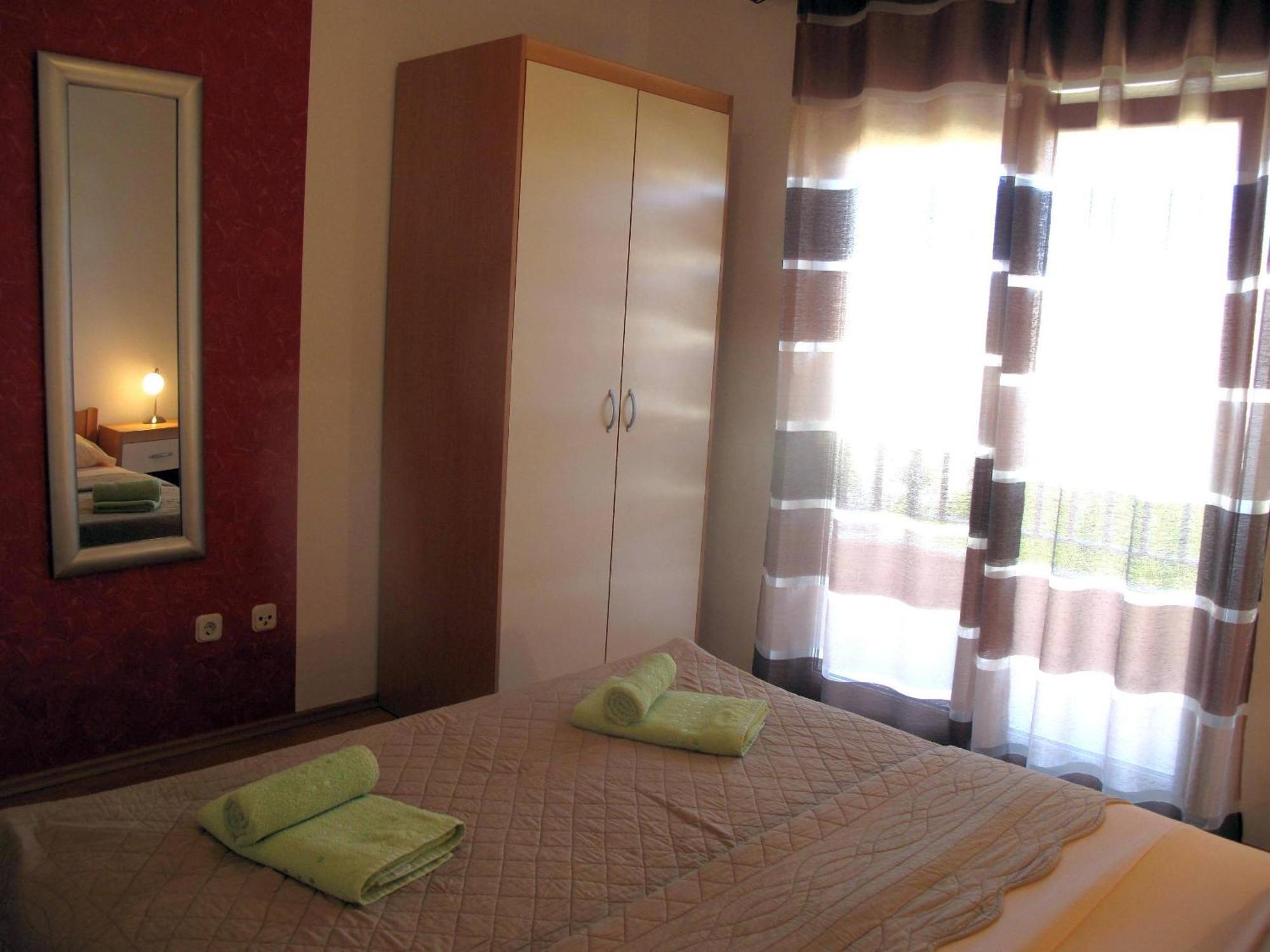 Apartments Mia Stari Grad  Habitación foto